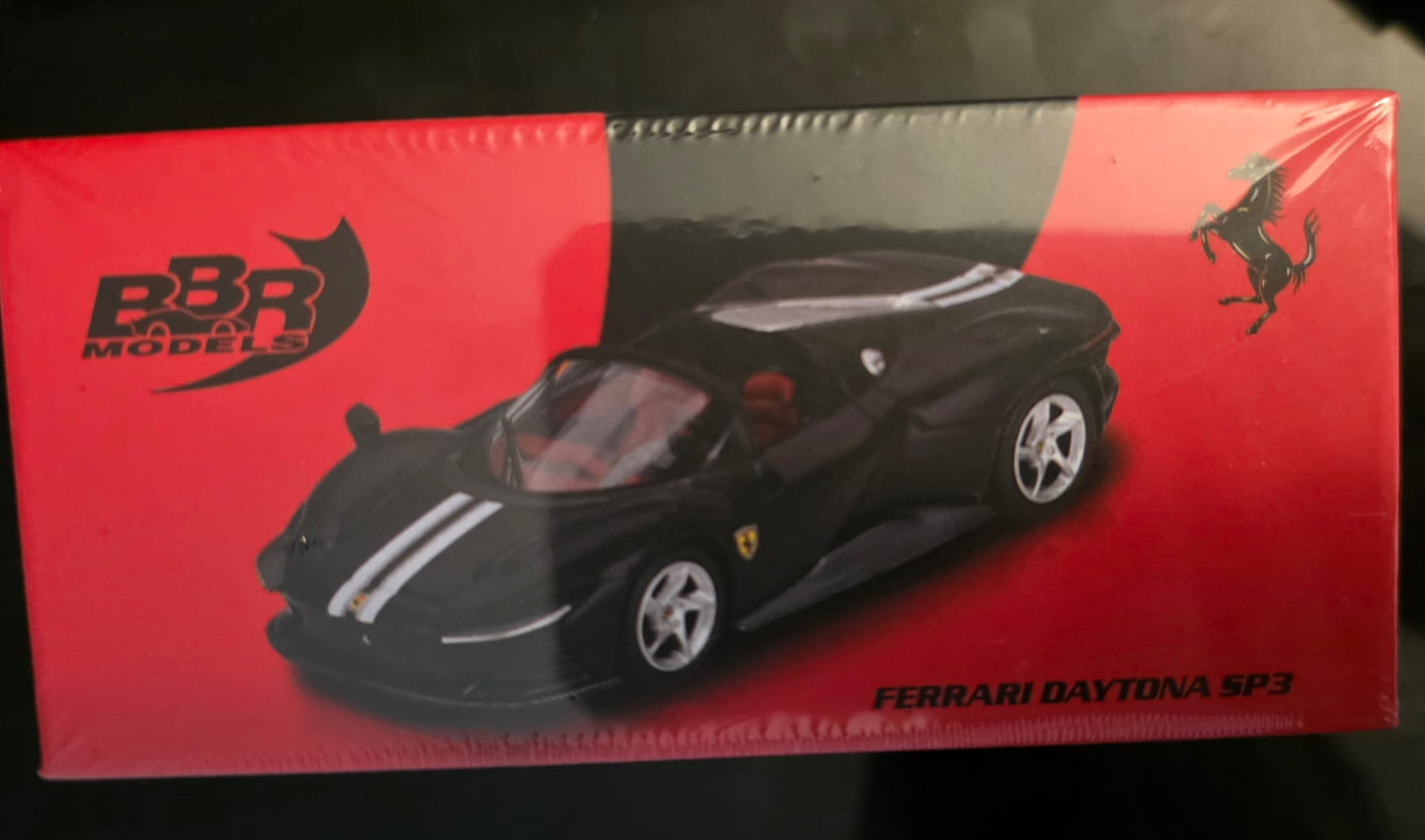 Ferrari Daytona SP3 Matt Black with White Stripes and Red Interior 1/64 Diecast